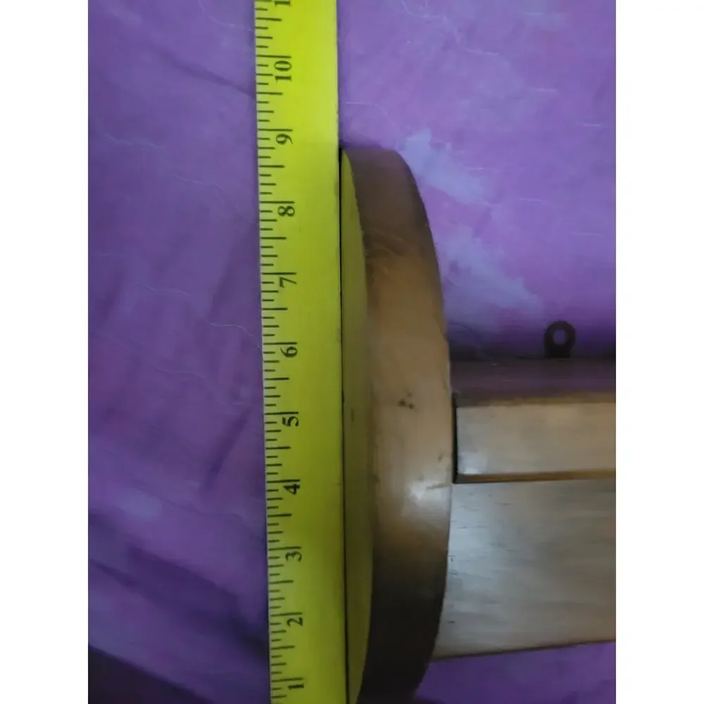 Beautiful Wood Decorative Shelf Heart MIDDLE Hangs